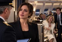 My stepmother thought I was broke, so she treated me like her personal baggage handler and laughed as she sent me to Economy. Then the aircraft stopped taxiing, and the captain came looking for me.